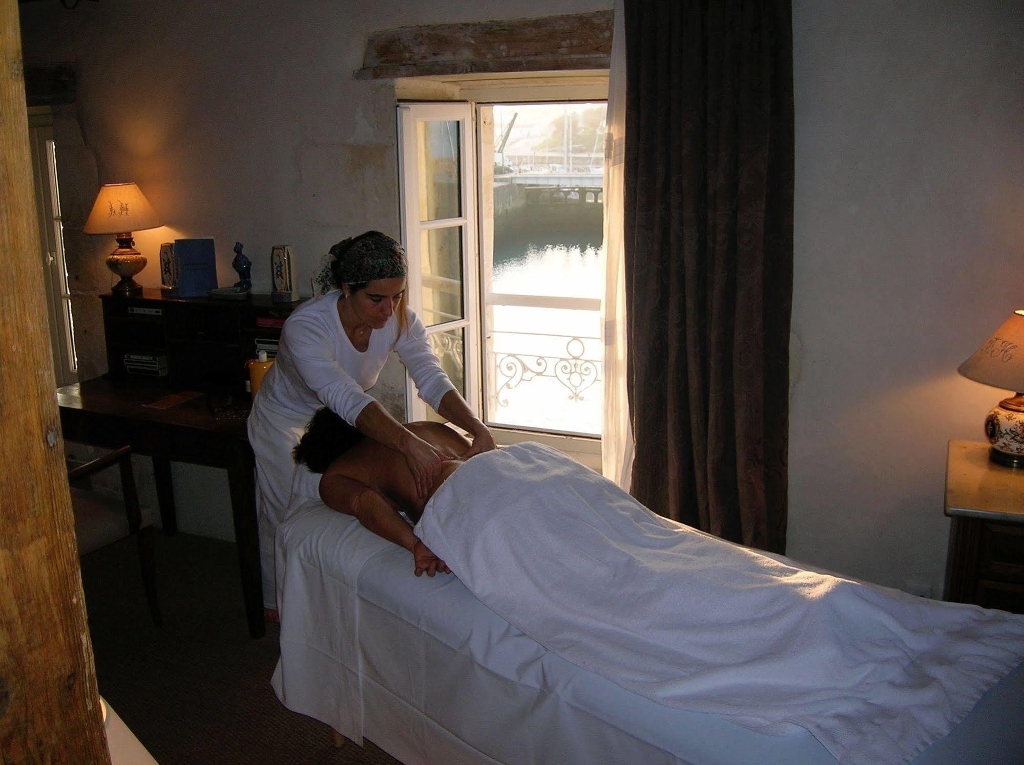Le Corps De Garde Bed and Breakfast Saint-Martin-de-Ré Eksteriør billede