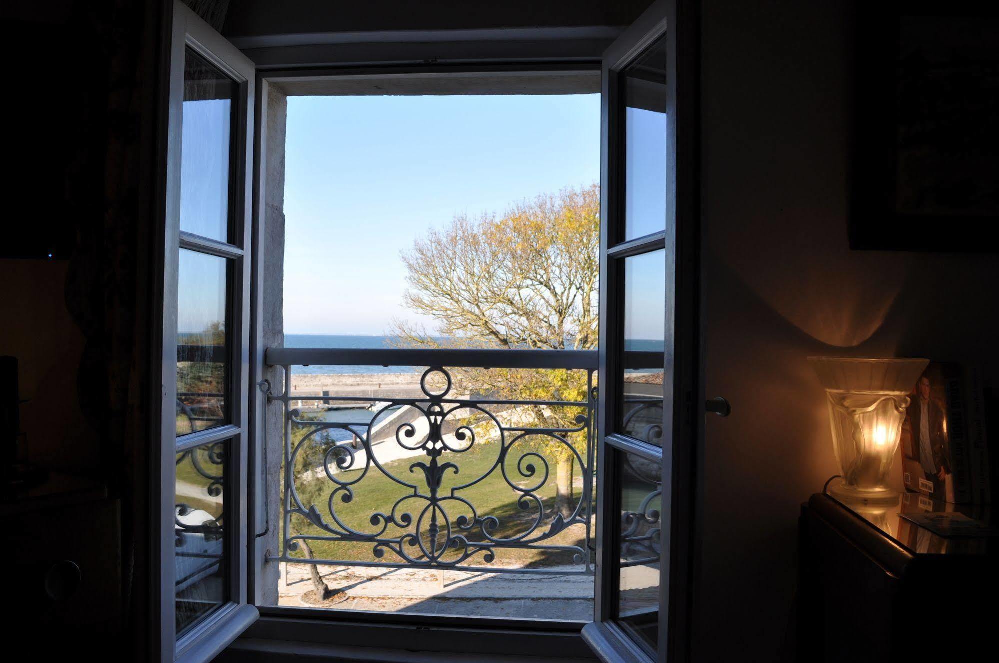 Le Corps De Garde Bed and Breakfast Saint-Martin-de-Ré Eksteriør billede
